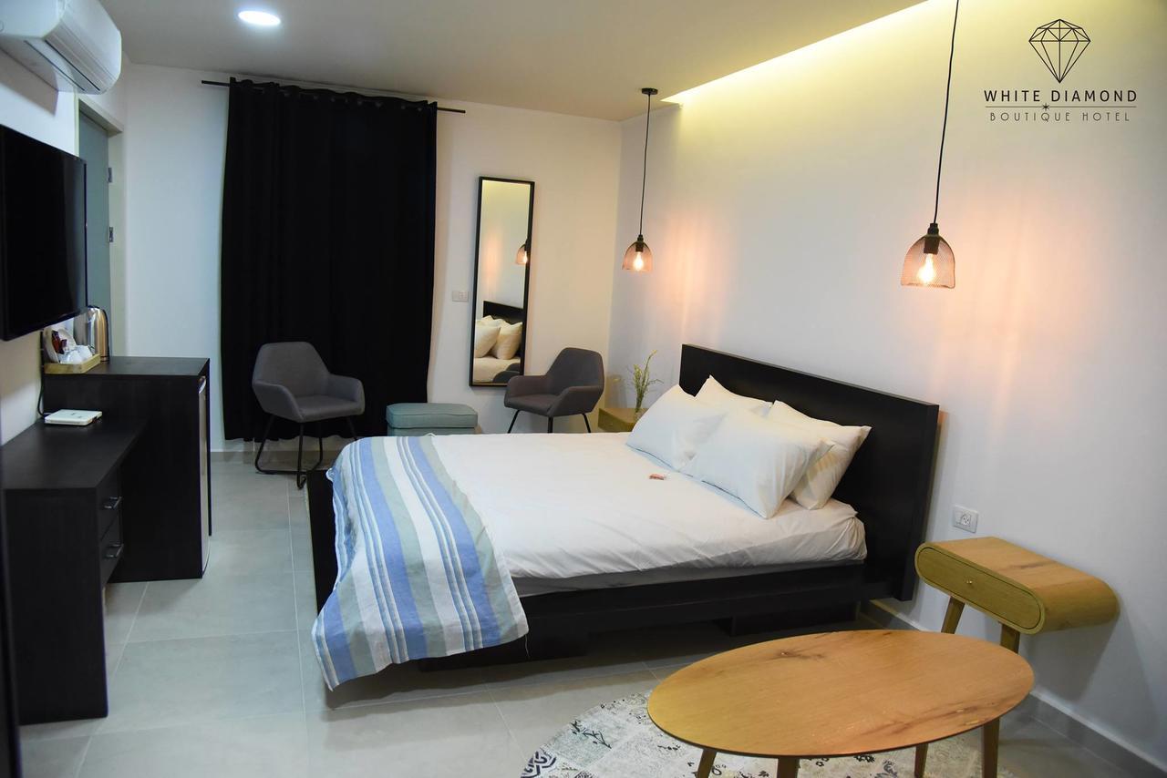 White Diamond Hotel Majdal Shams Exterior photo