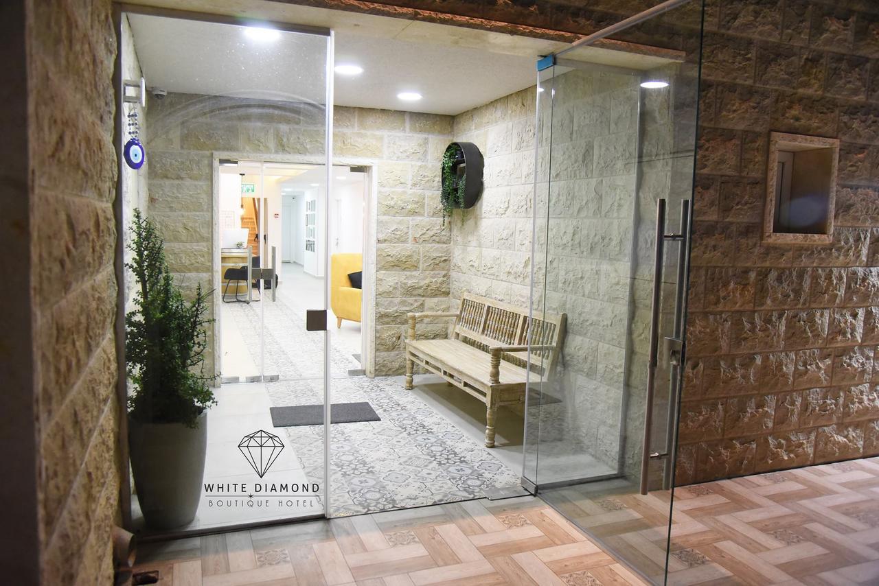 White Diamond Hotel Majdal Shams Exterior photo