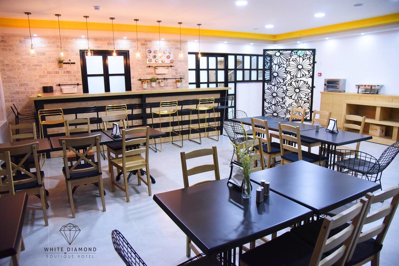 White Diamond Hotel Majdal Shams Exterior photo